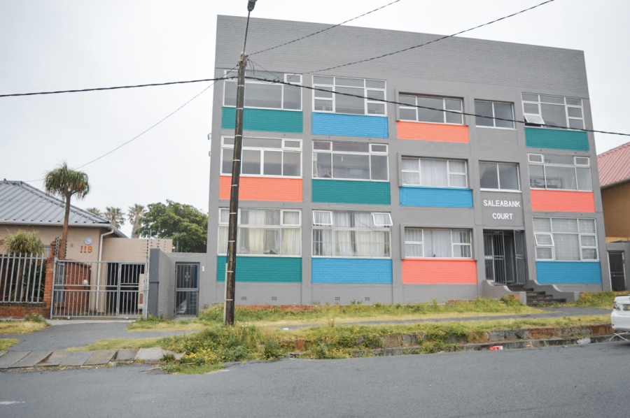 2 Bedroom Property for Sale in Quigney Eastern Cape